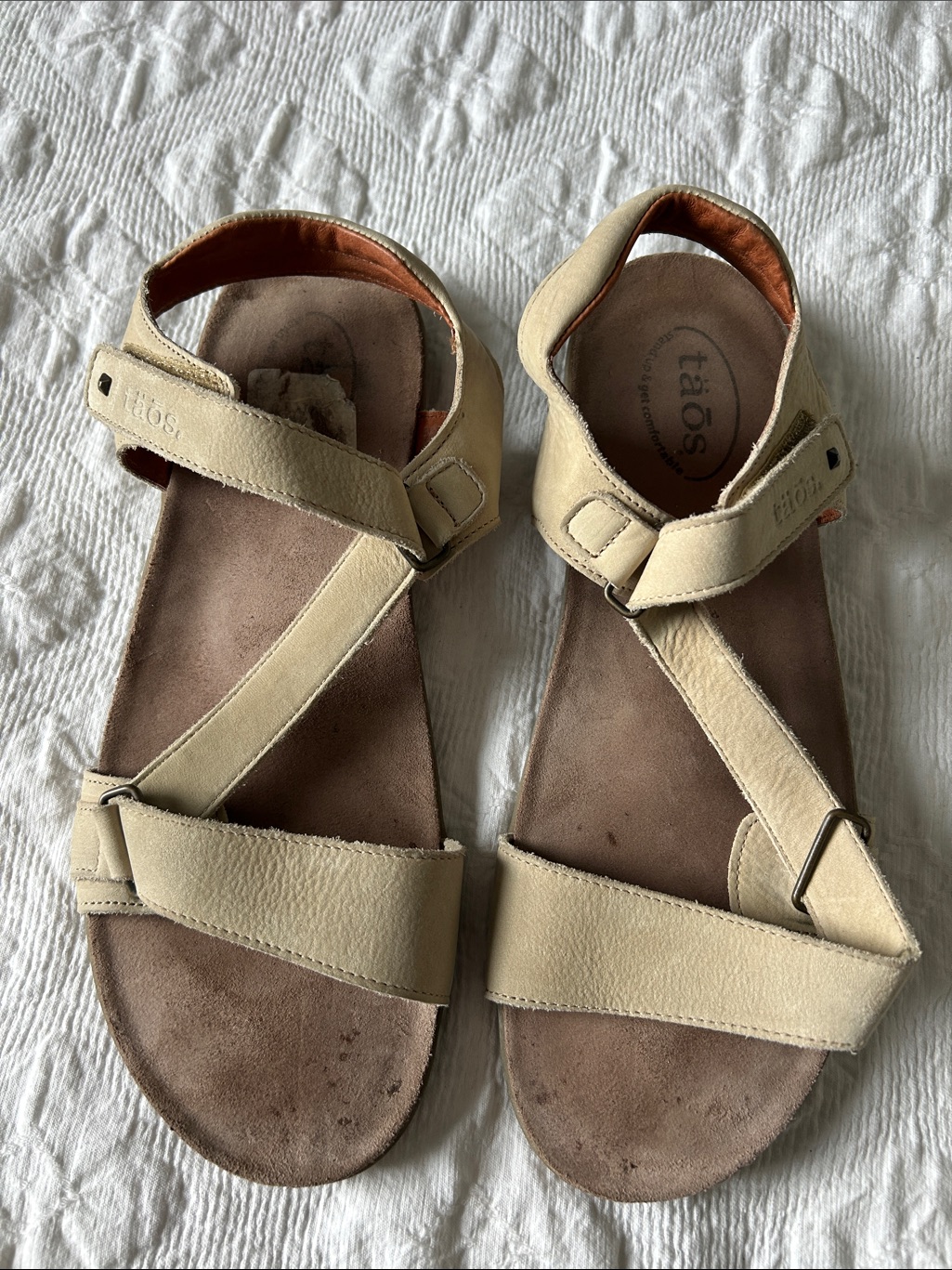 Taos Cream Leather Strappy Sandals, Size 10, Gently Used.